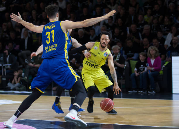 南具有了挑 南具有了挑